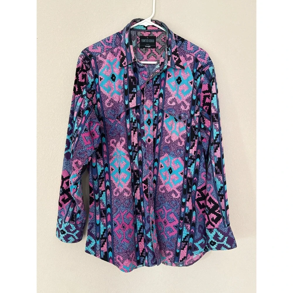 Vintage Wrangler Frontier Pink/Blue Aztec Print Button Down Men's Large/16-16.5